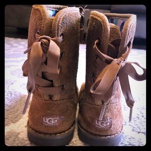 Ugg brown suede boots
